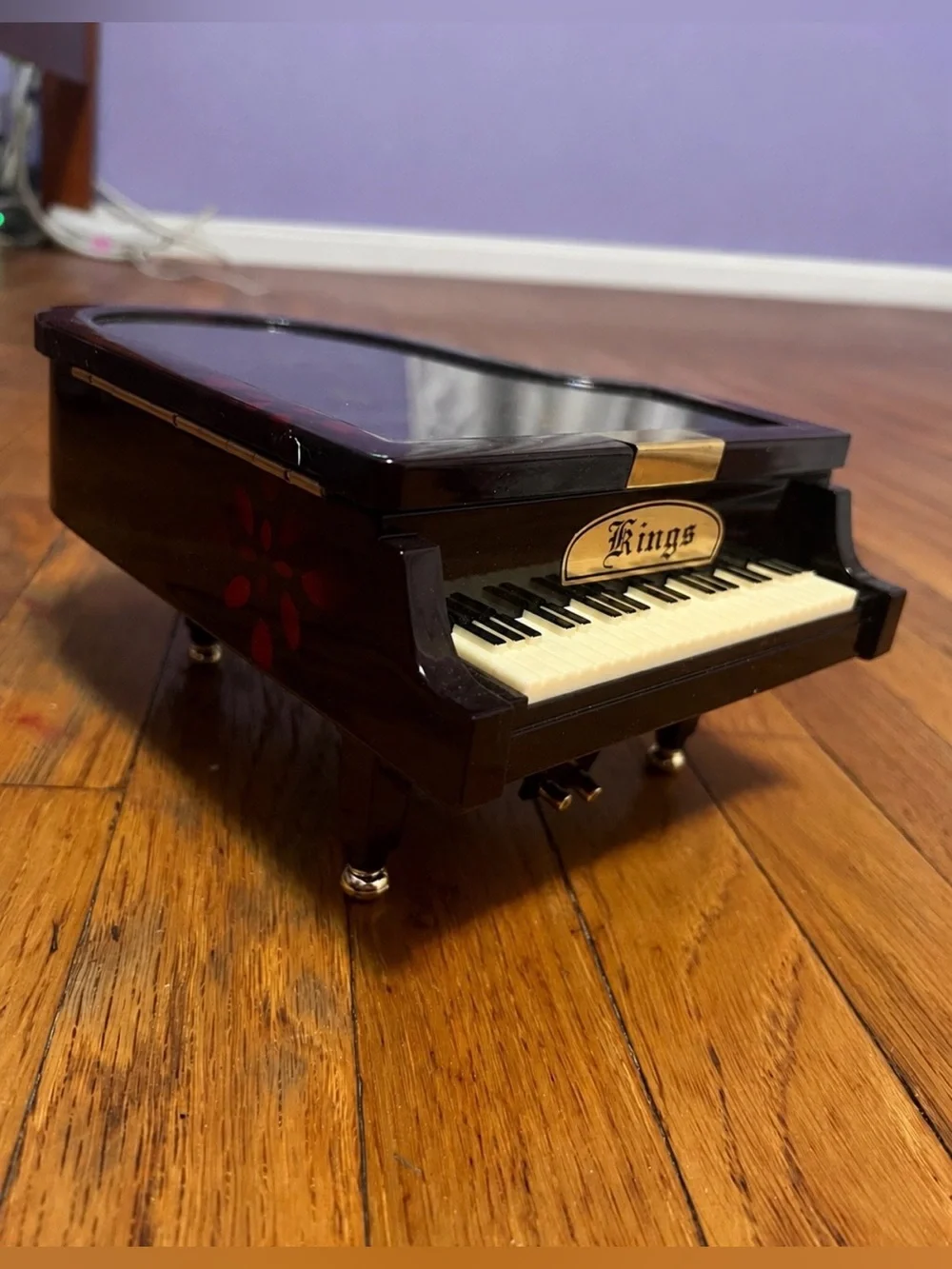 Vintage Kings Grand Piano Jewelry Winding Musical Box